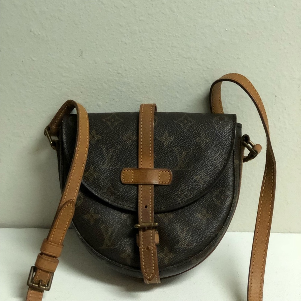 Louis Vuitton chantilly bag